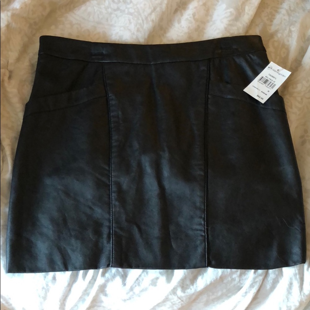 Black Skirt